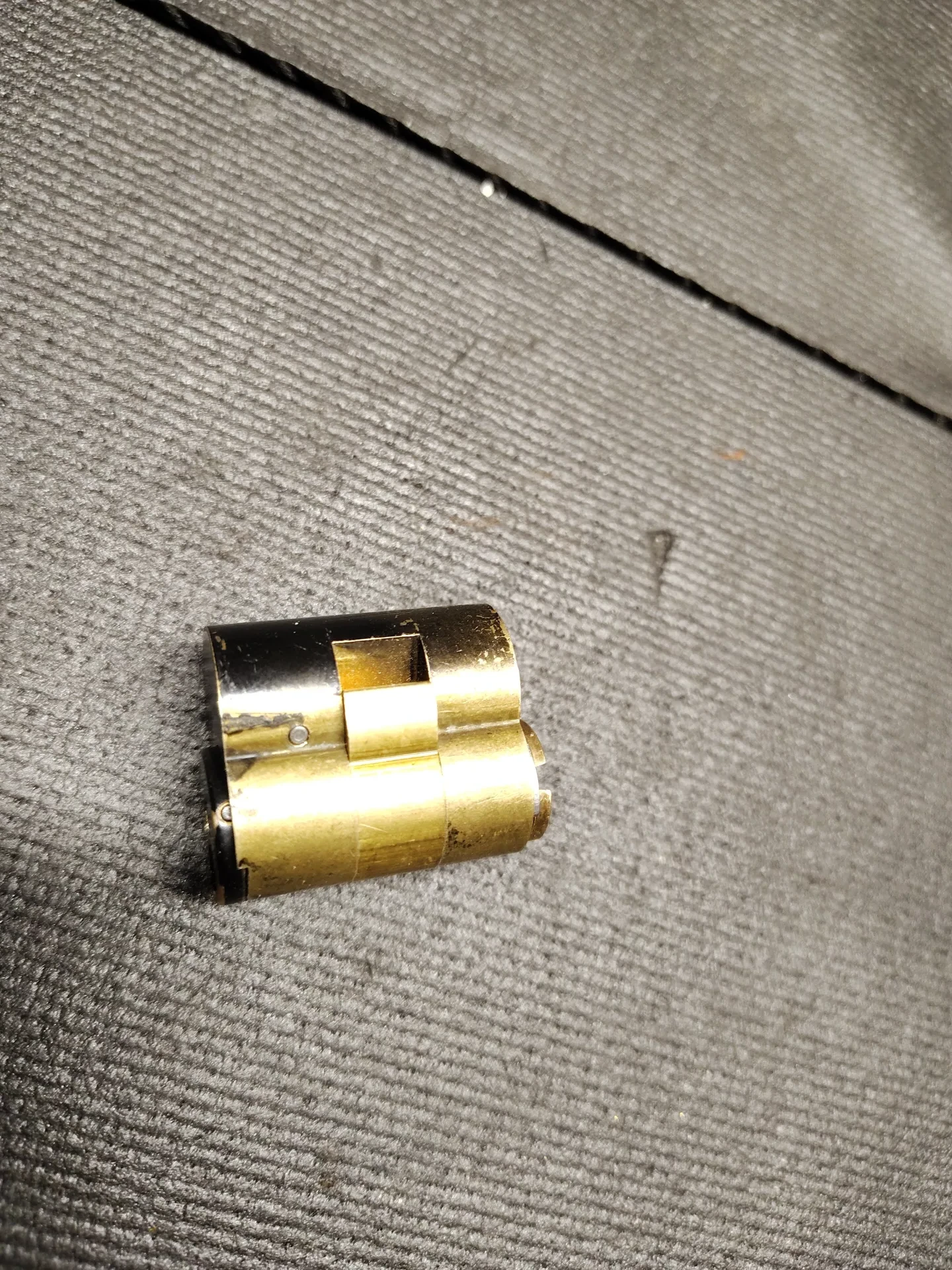 High Security Padlock and Deadbolt Service